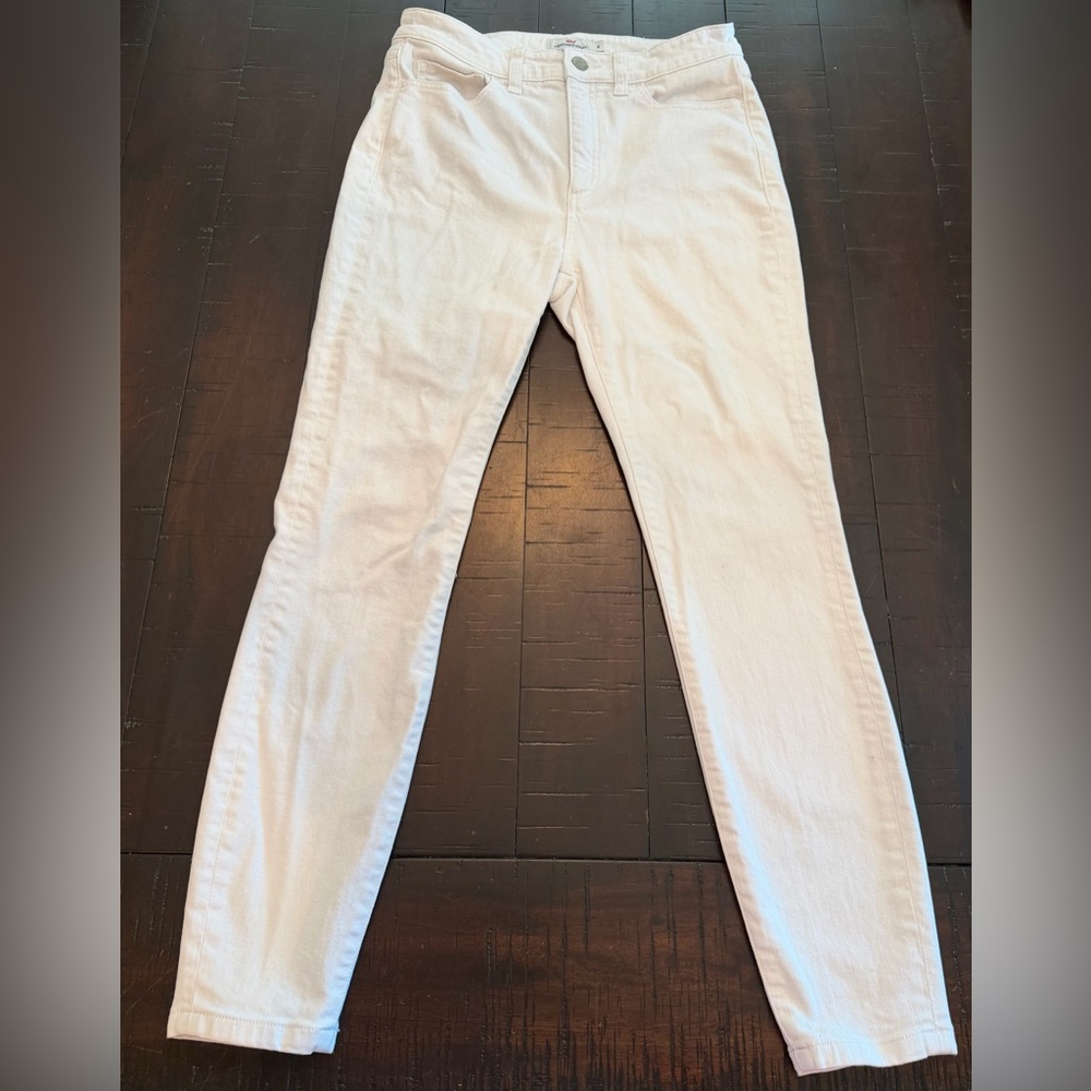 Vineyard Vines Women’s White Slim Jeans - sz 6
